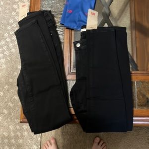 Levi’s jeans never been worn